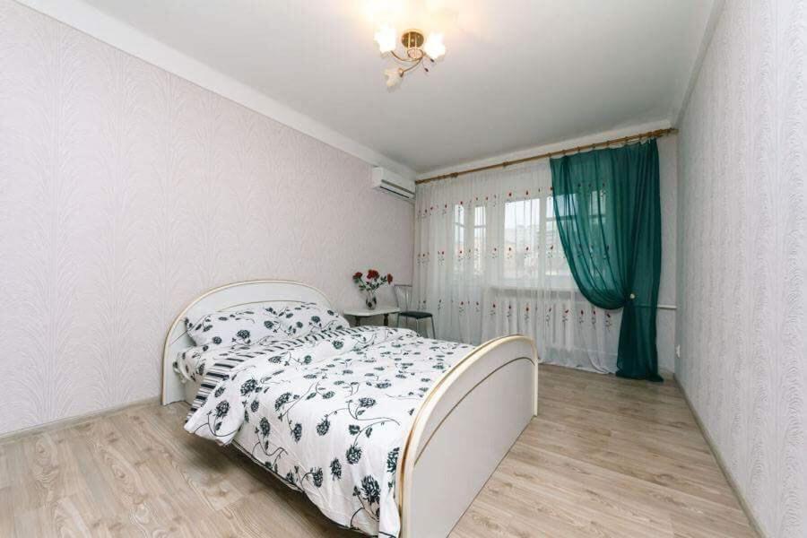 Comfortable One Bad Near Guliver Kiev Extérieur photo
